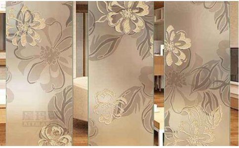 藝術(shù)玻璃的清潔方法